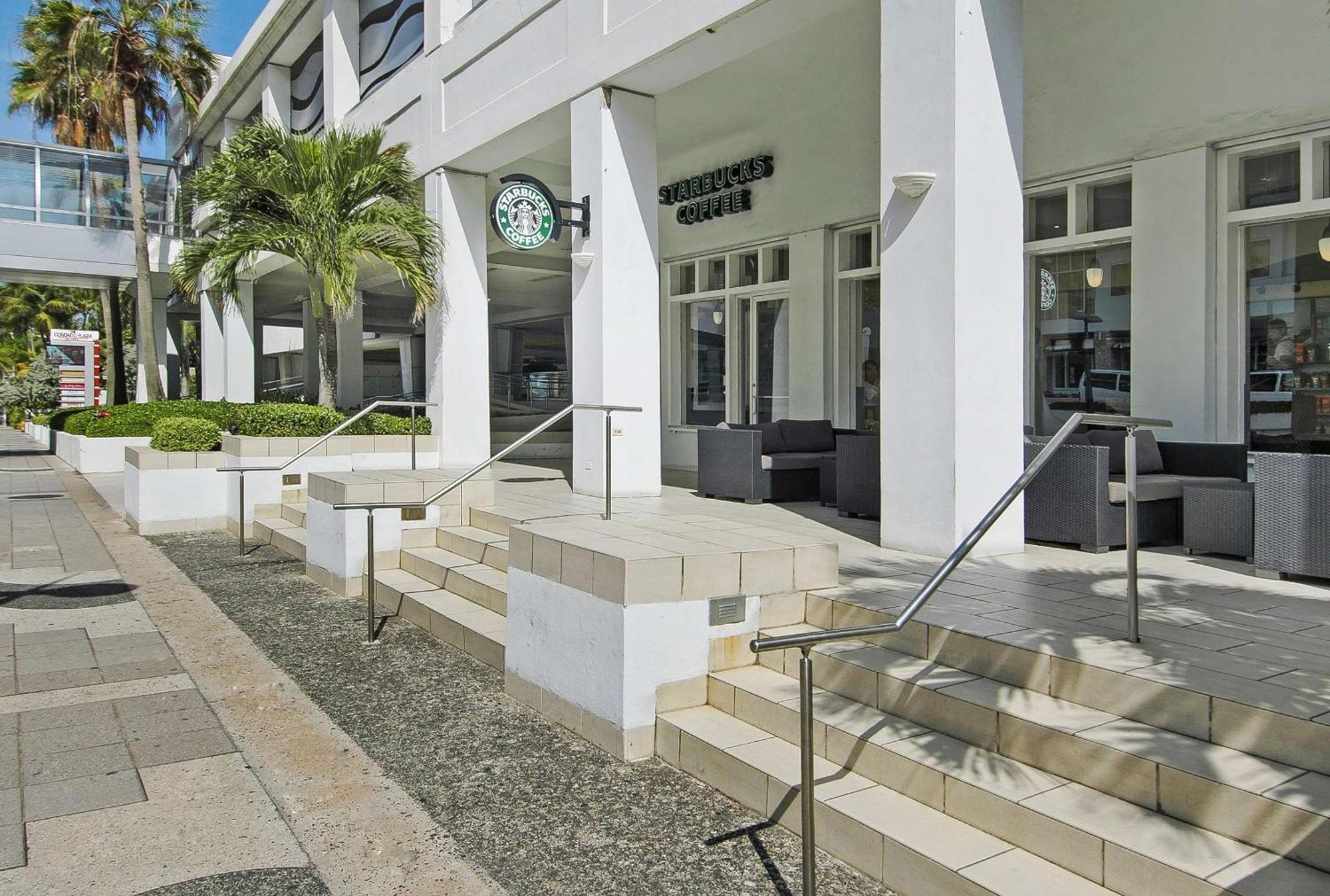 Отель The Condado Plaza Hilton Сан-Хуан Экстерьер фото